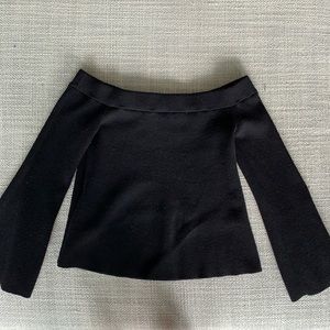 Wilfred Off The Shoulder Sweater